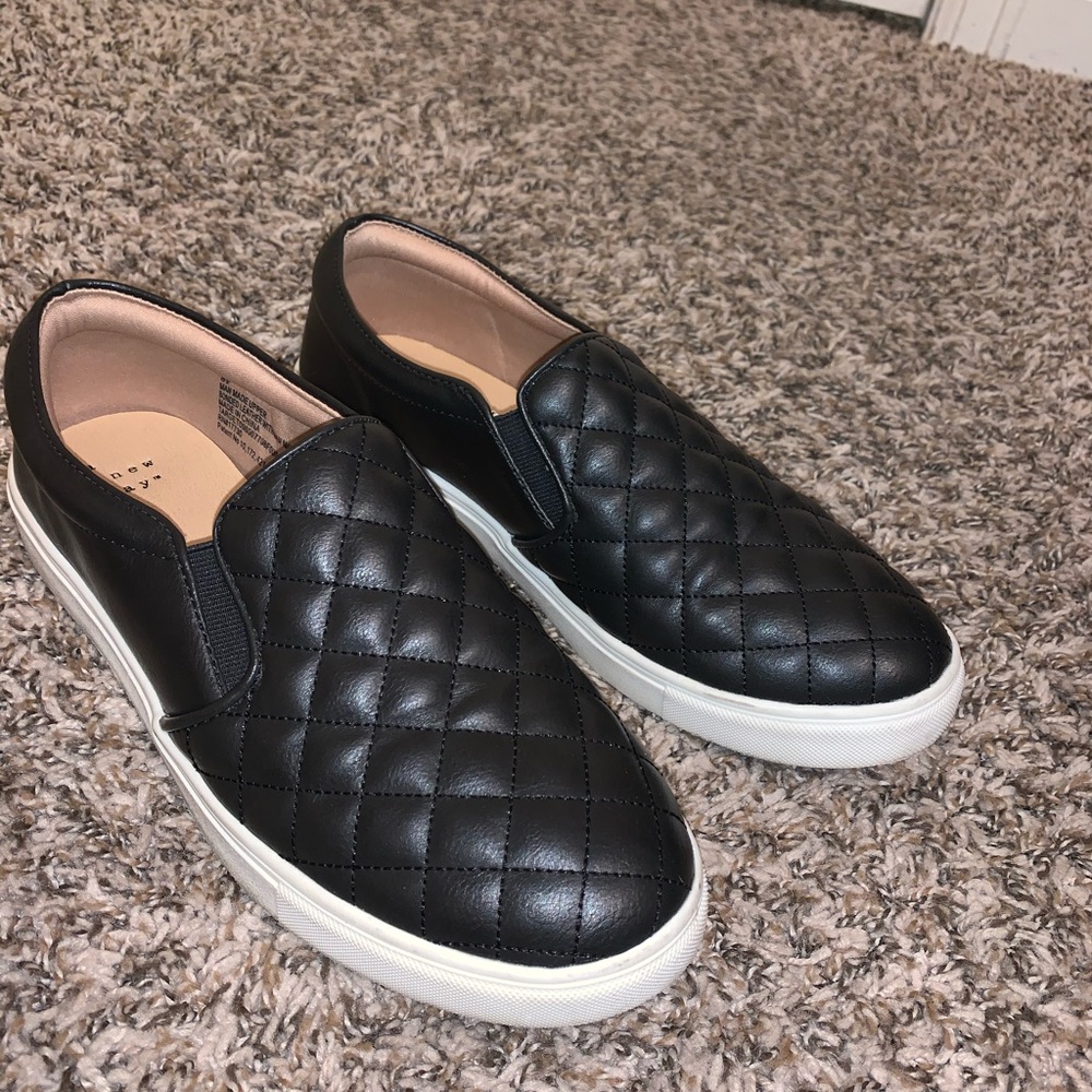 Black flats